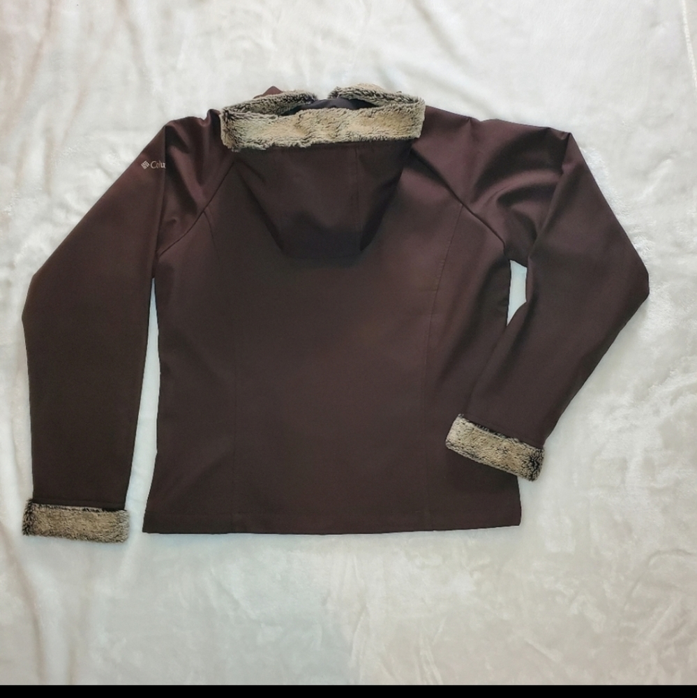 Columbia Jacket - Picture 7 of 8